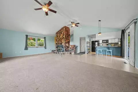 Living - 135 Mark Ln, Sutter Creek, CA 95685 photo 4 of 11