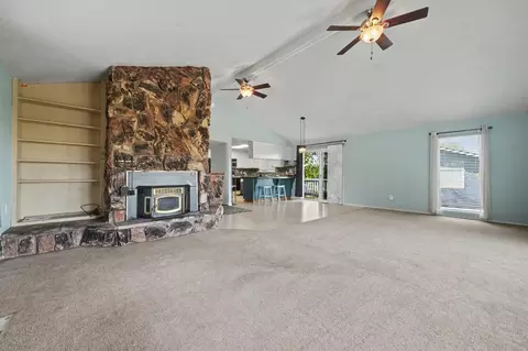 Living - 135 Mark Ln, Sutter Creek, CA 95685 photo 7 of 11
