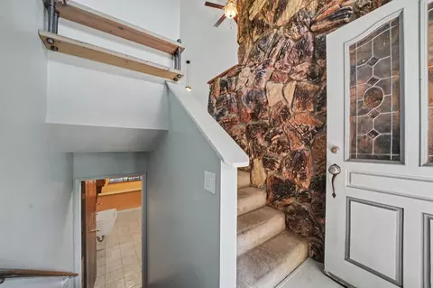 Entry Way - 135 Mark Ln, Sutter Creek, CA 95685 photo 5 of 5