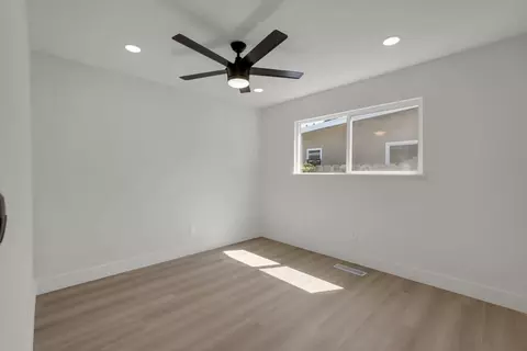 Bedroom - 3420 Bridle Path Ln, Modesto, CA 95356 photo 1 of 2