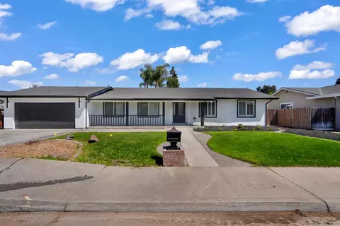 Exterior - 3420 Bridle Path Ln, Modesto, CA 95356 photo 1 of 5