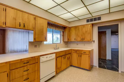 Kitchen - 5065 Messing Rd, Burson, CA 95225 photo 3 of 7