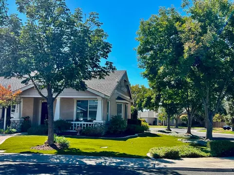 Exterior - 4113 Keepsake Dr, Modesto, CA 95356 photo 2 of 11