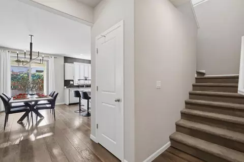 Entry Way - 821 Stage Stop Loop, Rocklin, CA 95765 photo 4 of 13