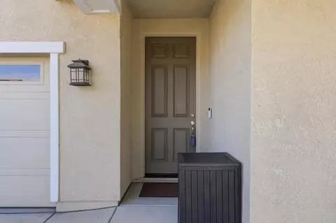 Entry Way - 821 Stage Stop Loop, Rocklin, CA 95765 photo 1 of 13