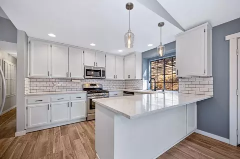Kitchen - 2789 Cascade Trl, Cool, CA 95614 photo 2 of 4