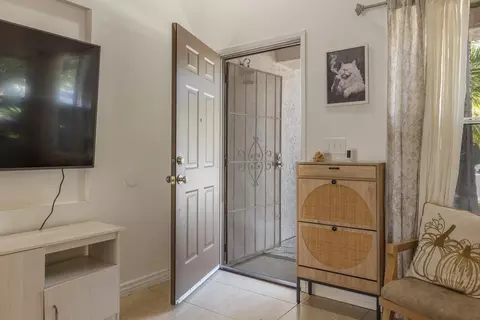 Entry Way - 4420 Dandelion Ct, Salida, CA 95368 photo 2 of 8