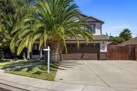 Exterior - 4420 Dandelion Ct, Salida, CA 95368 photo 2 of 5