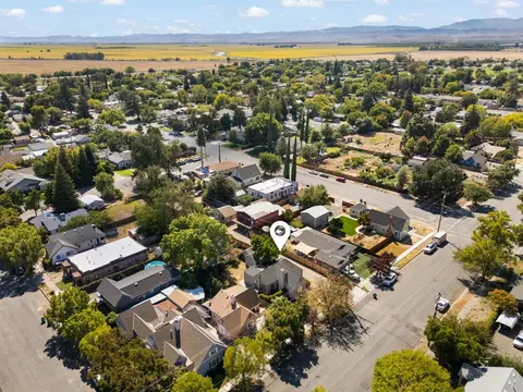View/Area - 418 W Laurel St, Willows, CA 95988 photo 1 of 5
