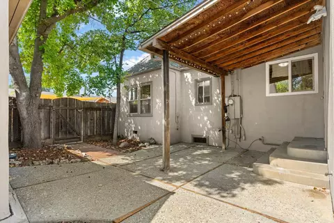 Exterior - 418 W Laurel St, Willows, CA 95988 photo 8 of 13