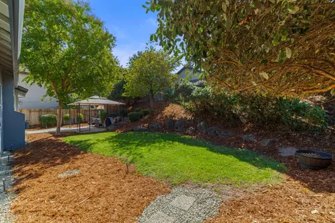 Exterior - 5730 Chaffey Ln, Carmichael, CA 95608 photo 9 of 13