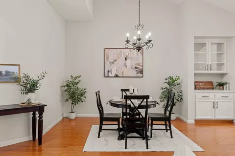 Dining - 5730 Chaffey Ln, Carmichael, CA 95608 photo 1 of 2
