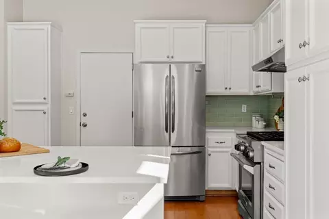 Kitchen - 5730 Chaffey Ln, Carmichael, CA 95608 photo 4 of 9