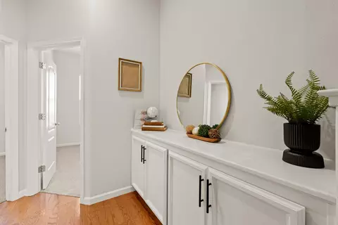 Entry Way - 5730 Chaffey Ln, Carmichael, CA 95608 photo 6 of 6