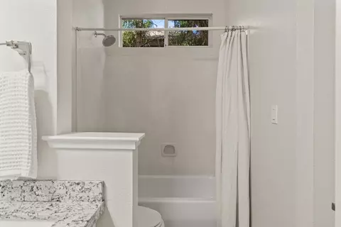 Bath - 5730 Chaffey Ln, Carmichael, CA 95608 photo 7 of 8