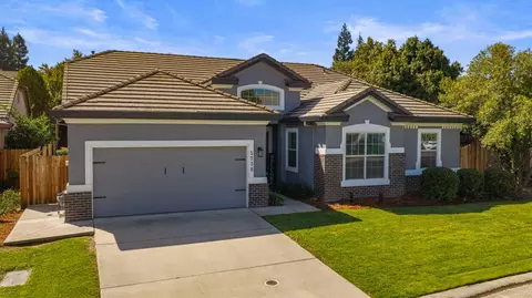 Exterior - 5730 Chaffey Ln, Carmichael, CA 95608 photo 2 of 13