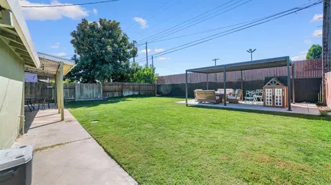 Exterior - 456 Murray St, Lodi, CA 95240 photo 6 of 12