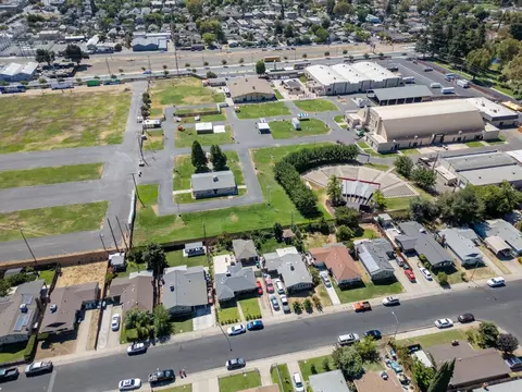 View/Area - 456 Murray St, Lodi, CA 95240 photo 3 of 6