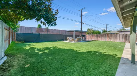 Exterior - 456 Murray St, Lodi, CA 95240 photo 7 of 12