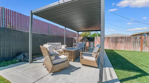 Exterior - 456 Murray St, Lodi, CA 95240 photo 3 of 12