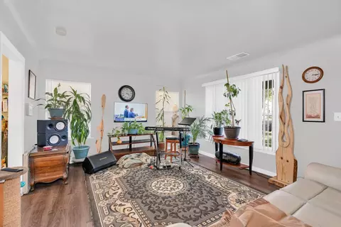 Living - 521 E Marshall, Turlock, CA 95380 photo 1 of 2