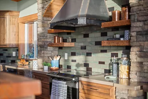 Kitchen - 430 Pine Tree Cir, Pilot Hill, CA 95664 photo 15 of 16