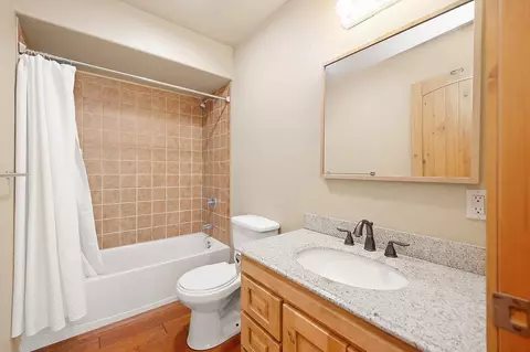 Bath - 1361 Summit View Rd, Arnold, CA 95223 photo 1 of 2