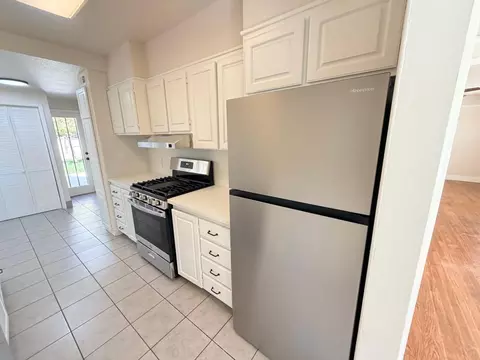 Kitchen - 113 Walden St, Modesto, CA 95354 photo 2 of 5