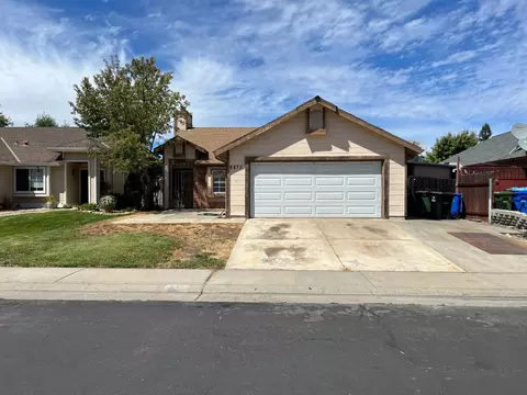 8273 Bull Mountain Cir, Elk Grove, CA 95758