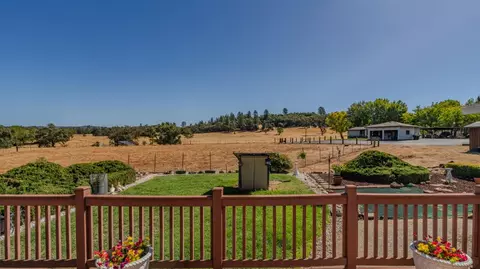 Exterior - 185 Quartz Cir, Jackson, CA 95642 photo 2 of 11