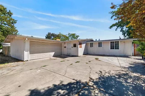 2118 62nd Ave, Sacramento, CA 95822