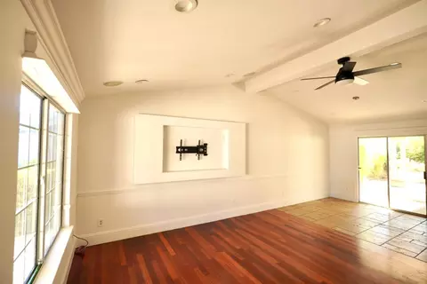 Living - 1032 Carpinteria Dr, Galt, CA 95632 photo 2 of 3