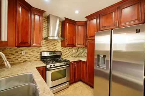 Kitchen - 1032 Carpinteria Dr, Galt, CA 95632 photo 3 of 3