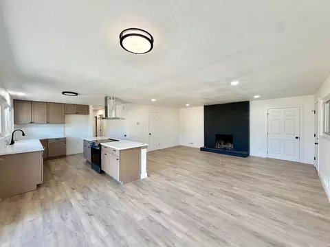 Living - 1322 N Central Ave, Modesto, CA 95351 photo 6 of 6