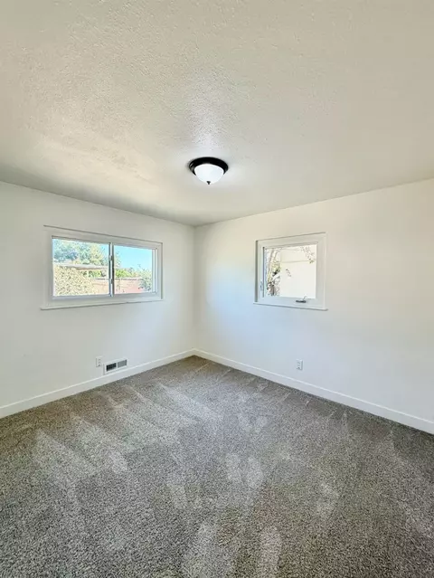 Bedroom - 1322 N Central Ave, Modesto, CA 95351 photo 3 of 4