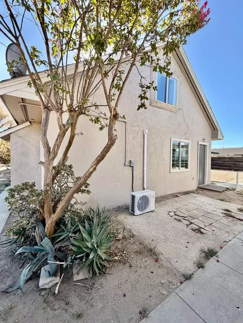 Exterior - 1322 N Central Ave, Modesto, CA 95351 photo 9 of 12