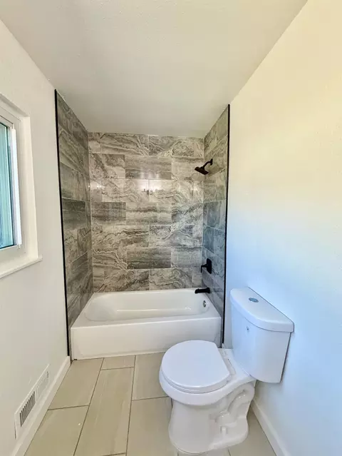 Bath - 1322 N Central Ave, Modesto, CA 95351 photo 8 of 8
