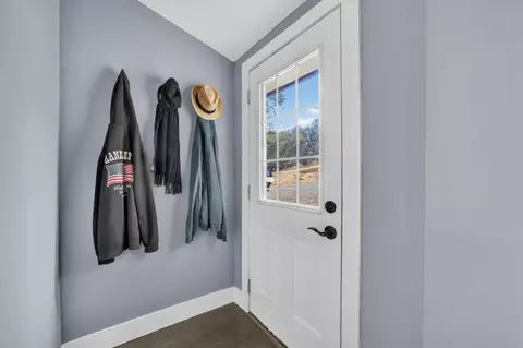 Entry Way - 6161 Gallagher Rd, Pilot Hill, CA 95664 photo 5 of 5