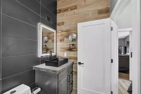 Bath - 6161 Gallagher Rd, Pilot Hill, CA 95664 photo 3 of 4
