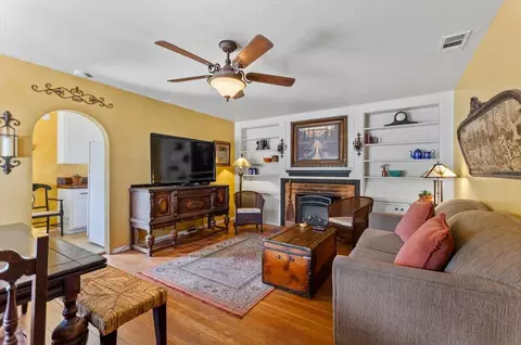 Living - 2900 Norman St, Placerville, CA 95667 photo 2 of 5
