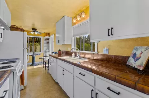 Kitchen - 2900 Norman St, Placerville, CA 95667 photo 2 of 7
