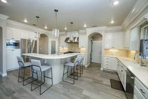 Kitchen - 2505 Nathaniel Ct, Escalon, CA 95320 photo 1 of 4