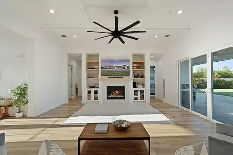 Living - 16464 Fox Rd, Lodi, CA 95240 photo 1 of 1