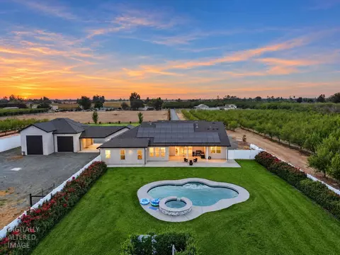 View/Area - 16464 Fox Rd, Lodi, CA 95240 photo 1 of 7