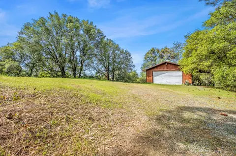 16315 Mount Whitney Dr, Fiddletown, CA 95629
