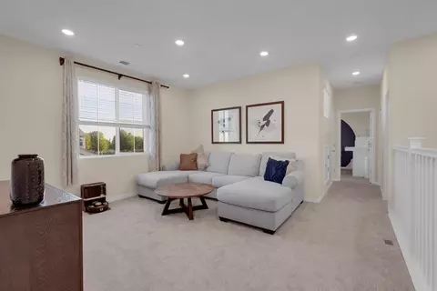 Entry Way - 4723 Ariel St, Keyes, CA 95328 photo 4 of 5