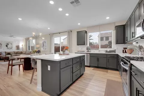 Kitchen - 4723 Ariel St, Keyes, CA 95328 photo 3 of 3