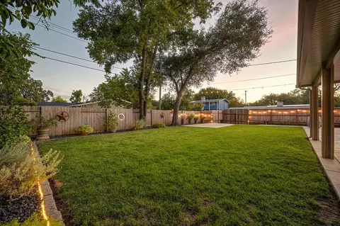 Exterior - 5506 Brooks Ave, Loomis, CA 95650 photo 5 of 11