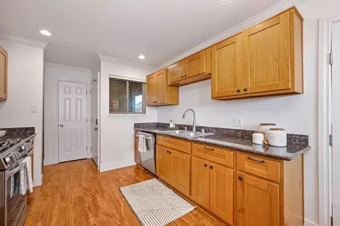 Kitchen - 5506 Brooks Ave, Loomis, CA 95650 photo 4 of 5