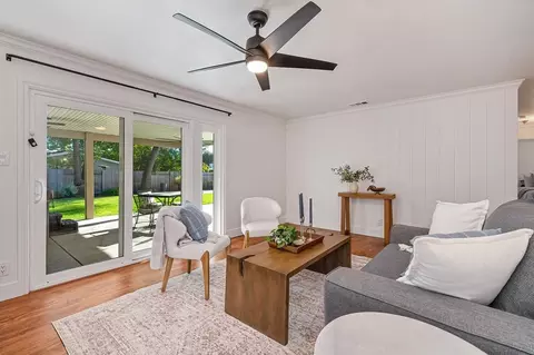 Living - 5506 Brooks Ave, Loomis, CA 95650 photo 2 of 5